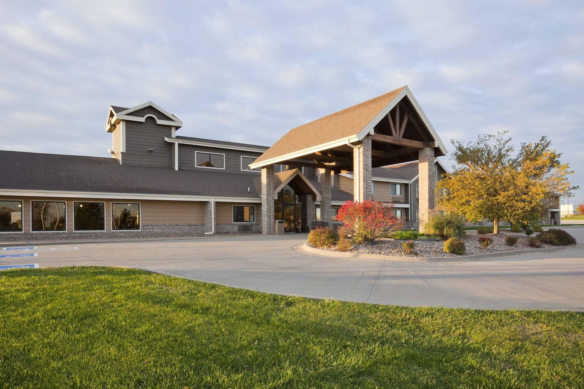 Americinn By Wyndham Osceola Eksteriør bilde