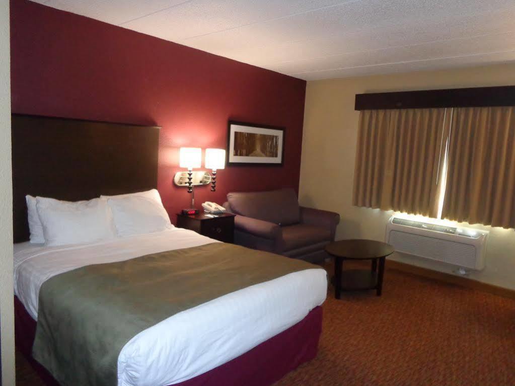 Americinn By Wyndham Osceola Eksteriør bilde